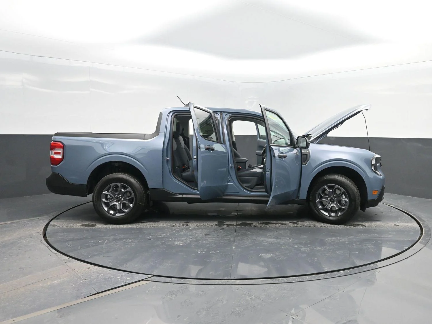 New 2026 Azure Gray Metallic Tri-Coat Ford XLT image 47