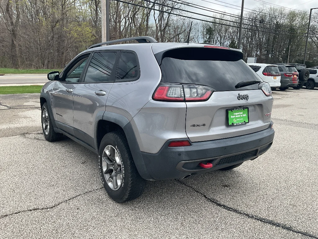 Certified Used 2019 Billet Silver Metallic Clear Coat Jeep Trailhawk Elite image 7