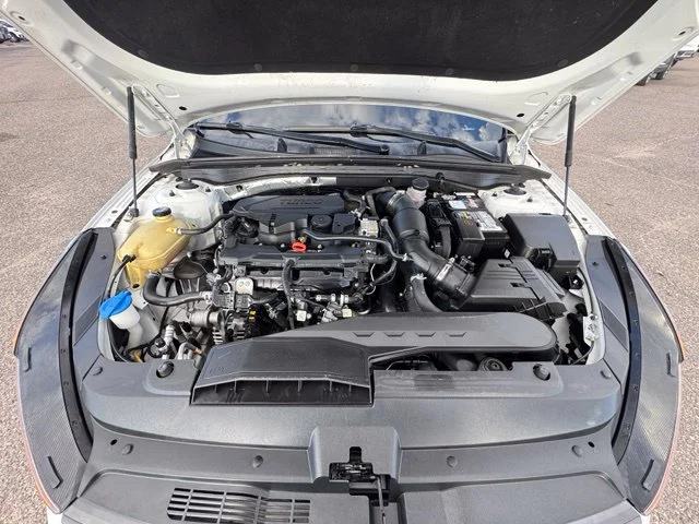 Used 2023 White Kia GT-Line image 30