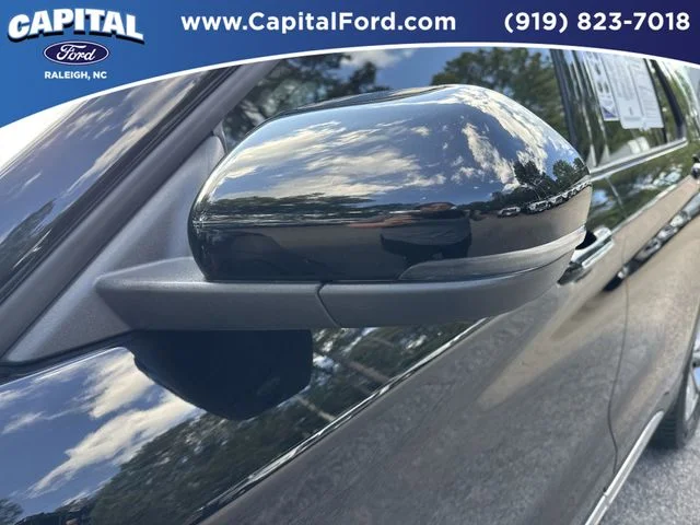 Used 2023 Black Ford Limited image 12