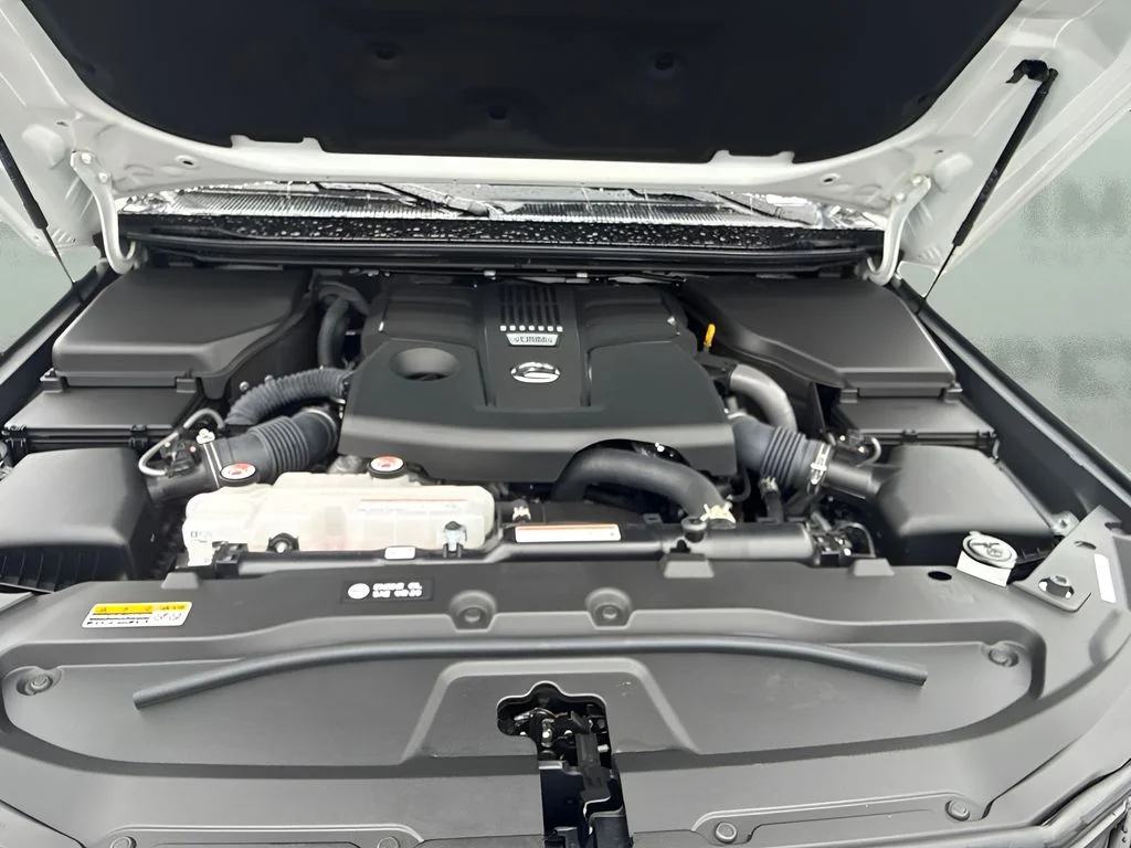 Used 2025 White Lexus 550 Overtrail image 20