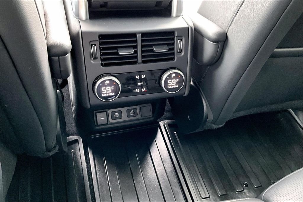 Used 2025 Blue Land Rover Dynamic SE image 25