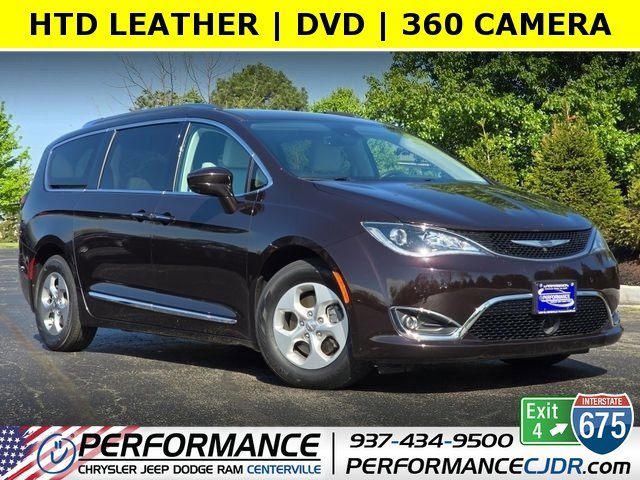 2017 Chrysler Pacifica Touring-L Plus