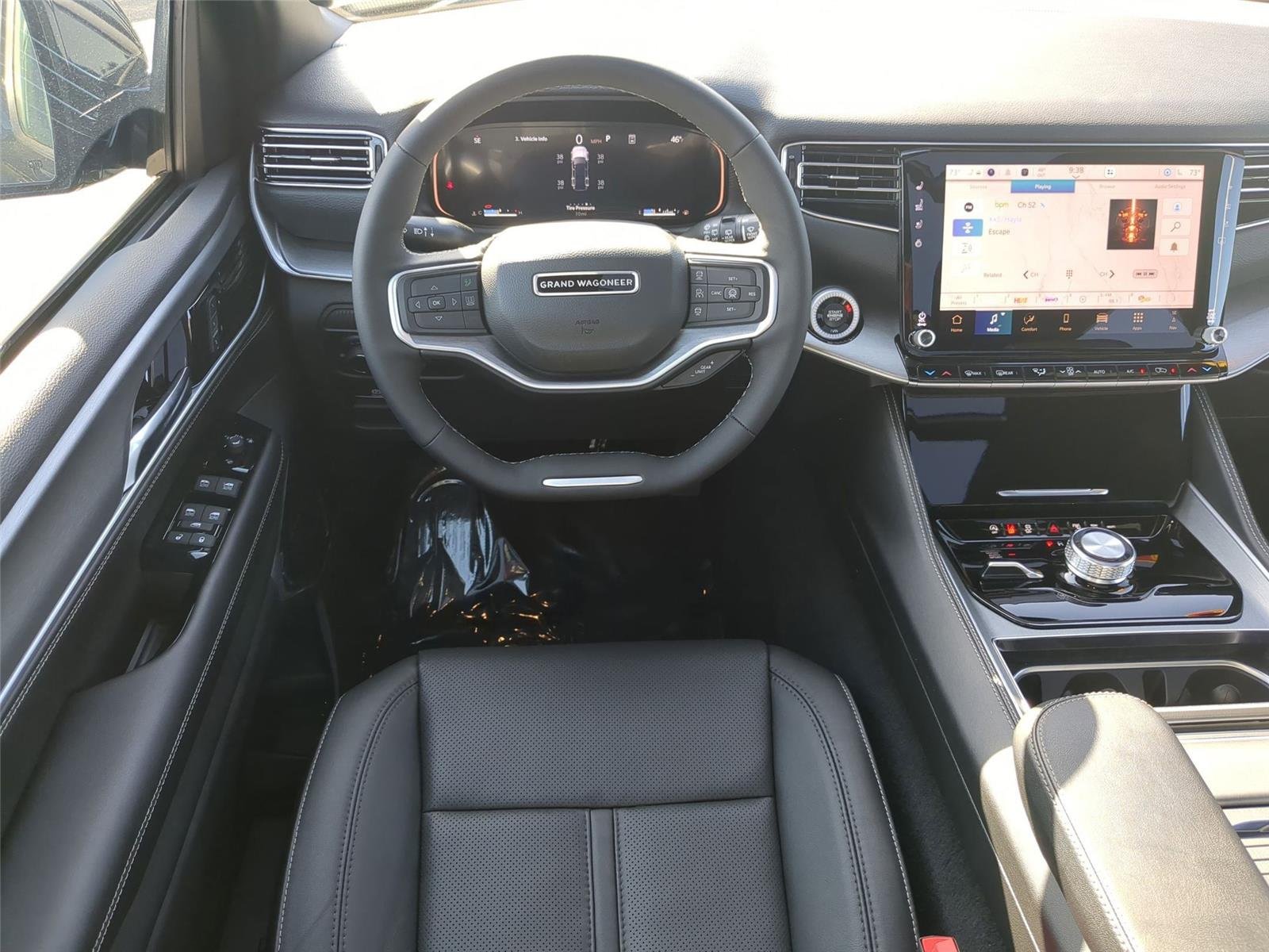 New 2026 High Gloss Black Exterior Paint Jeep Limited Altitude image 28