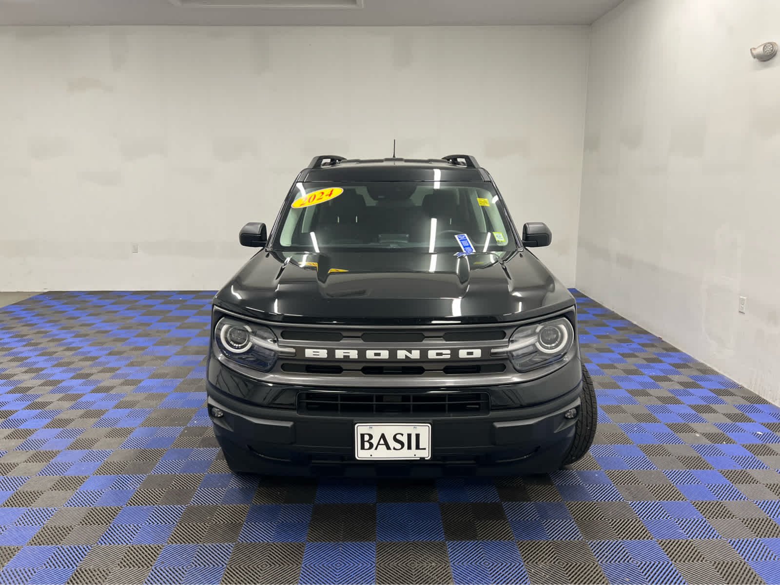 Used 2024 Shadow Black Ford Big Bend image 8