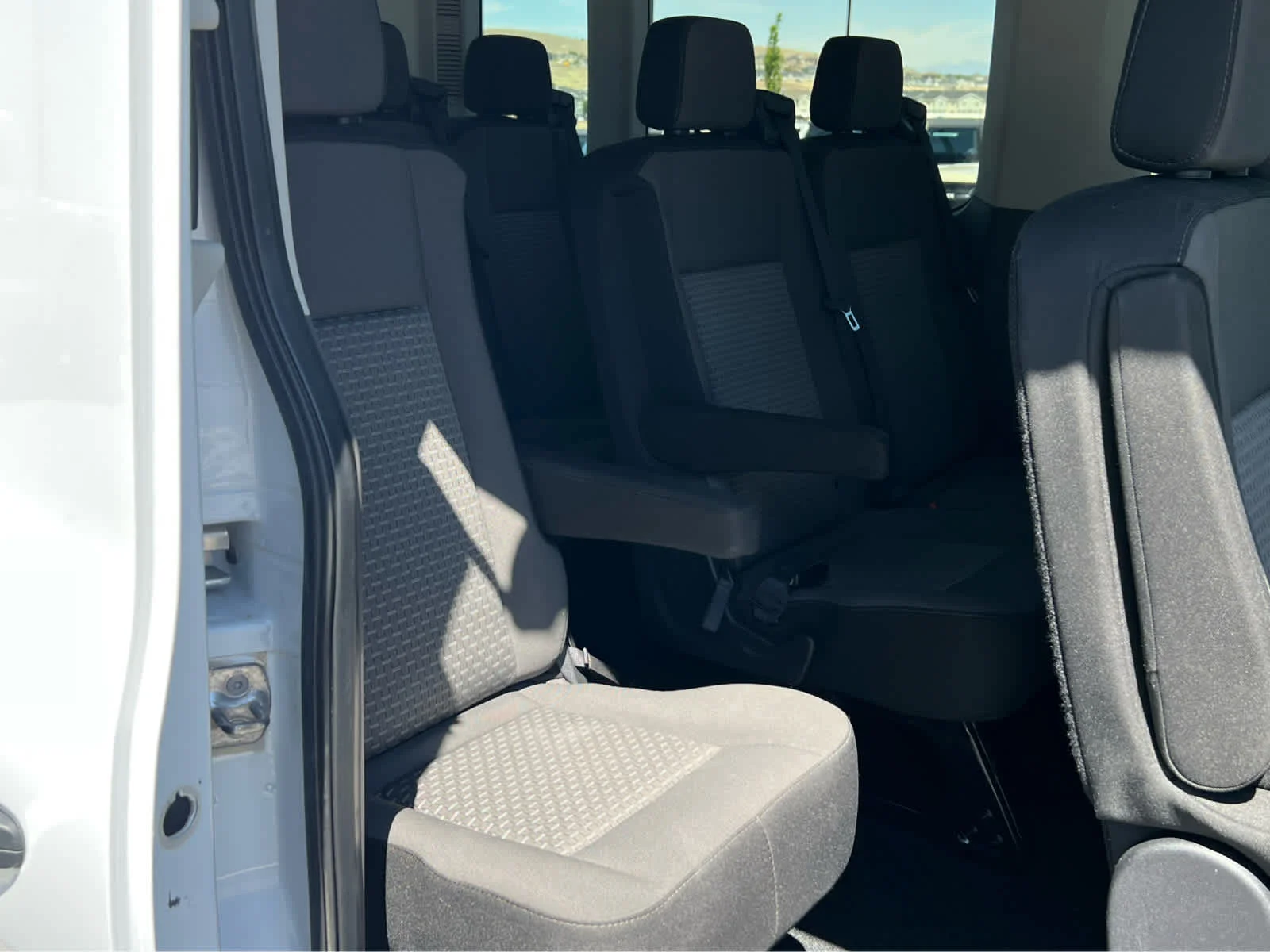 2025 Ford Transit Passenger Van XLT - Photo 23