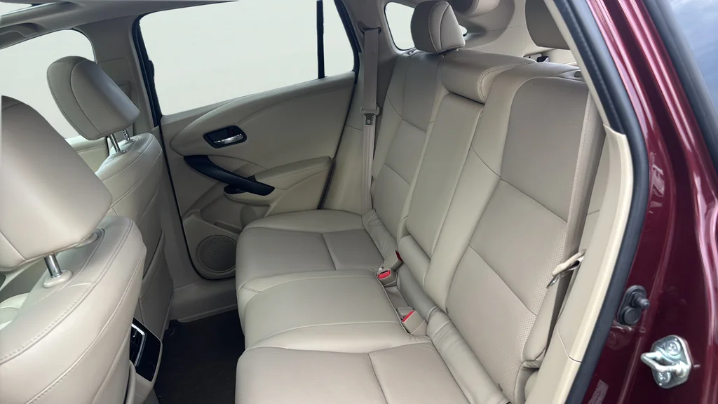Used 2016  Acura Base image 20