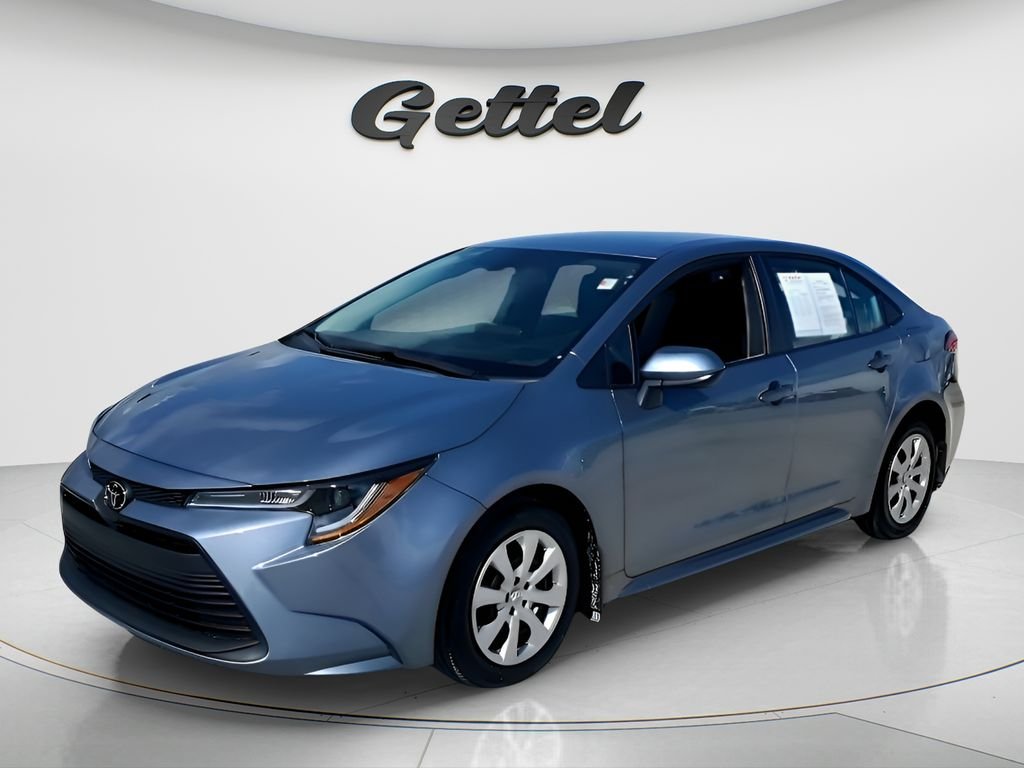2026 Toyota Corolla LE CVT's photo