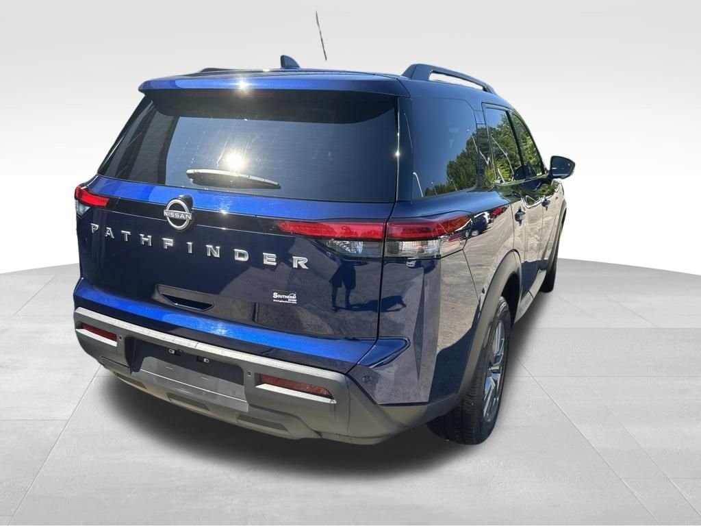 Used 2025 Blue Nissan SV image 3
