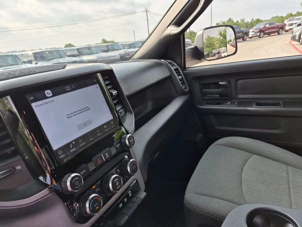 Used 2022 Silver Ram Tradesman image 27