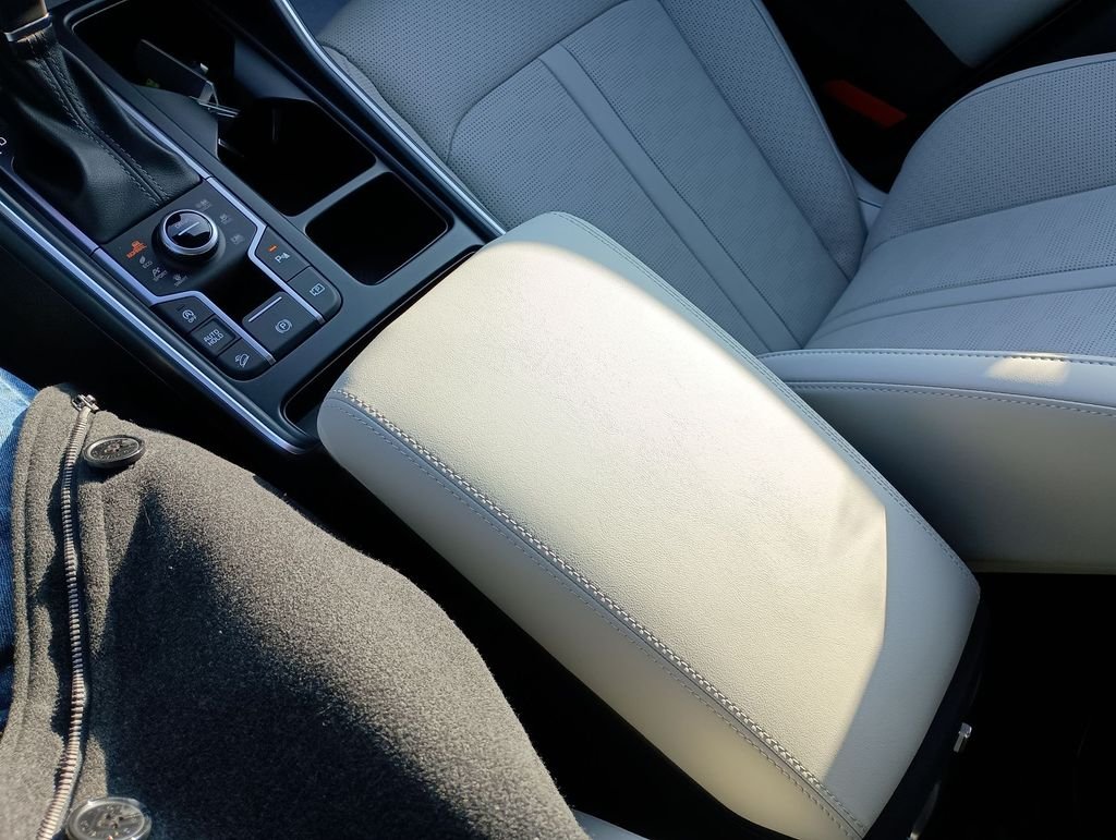 New 2026 Glacial White Pearl Kia X-Line EX AWD image 27