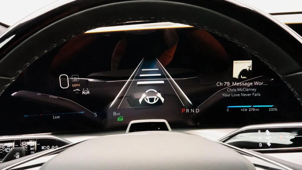 2027 Cadillac VISTIQ Luxury - Photo 17