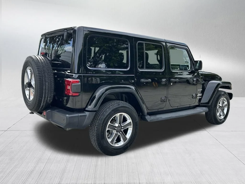 Certified Used 2018 Black Jeep Unlimited Sahara image 6