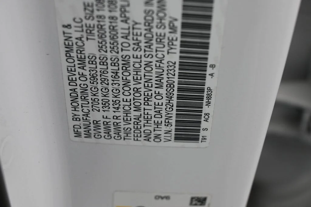 Used 2025 White Honda EX-L image 18