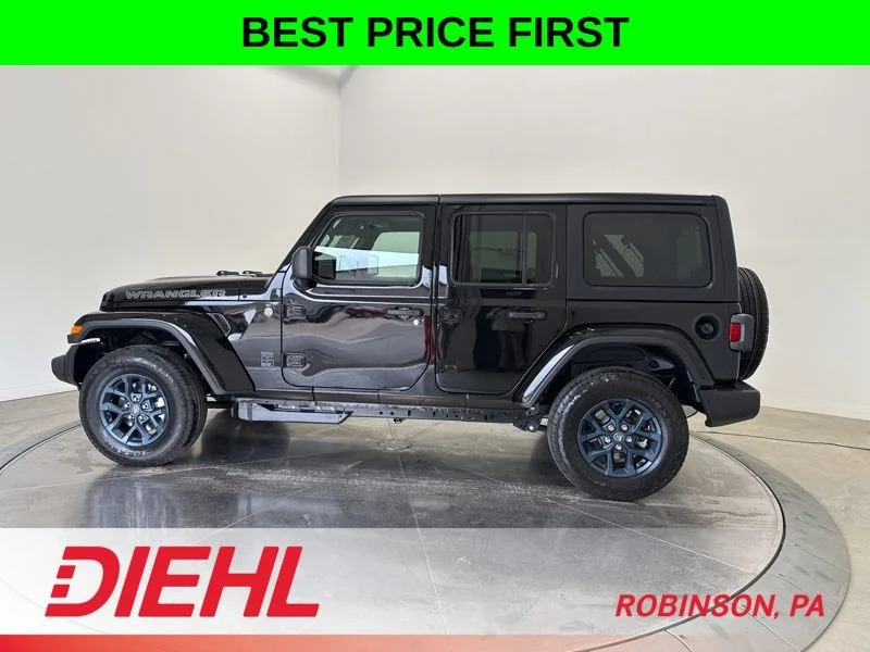 New 2026 Black Clear-Coat Exterior Paint Jeep 85th Anniversary Edition image 4