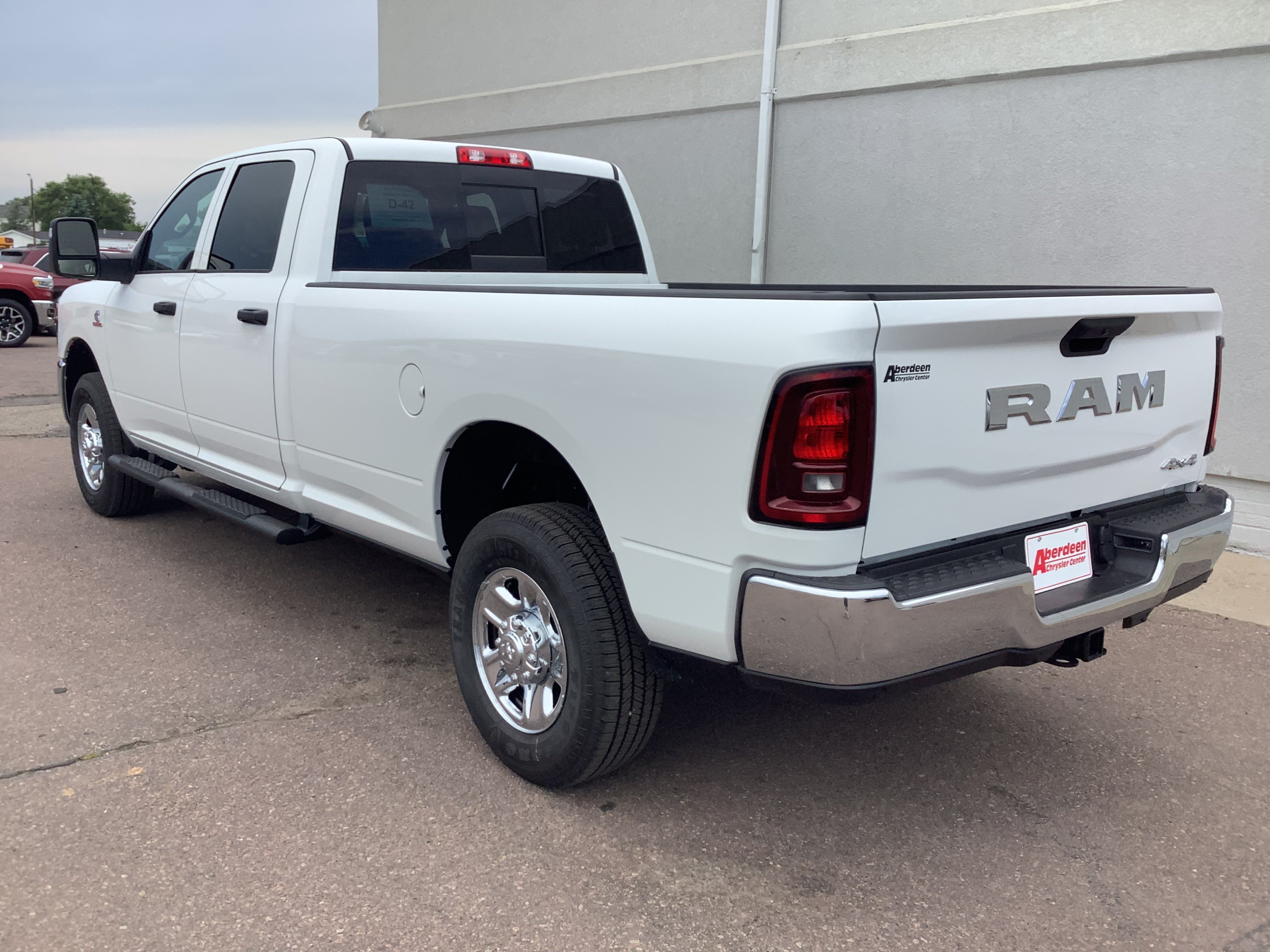 New 2026 Bright White Clear-Coat Exterior Paint RAM Tradesman image 7