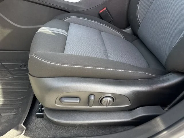 2025 Chevrolet Blazer 2LT - Photo 11