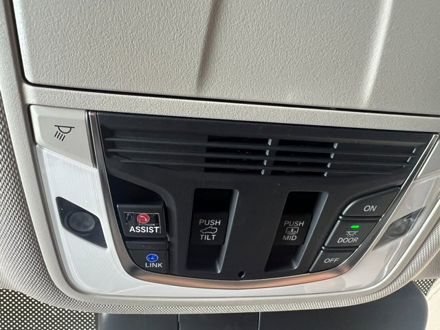 New 2026 Liquid Carbon Metallic Acura w/Technology Package image 22