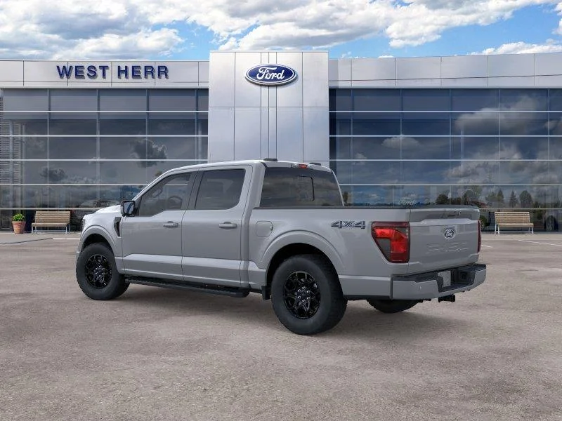 Used 2026 Avalanche Ford XLT image 5