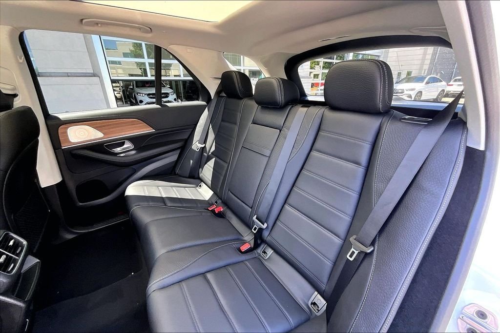 New 2026 Polar White Mercedes-Benz GLE 350 image 10