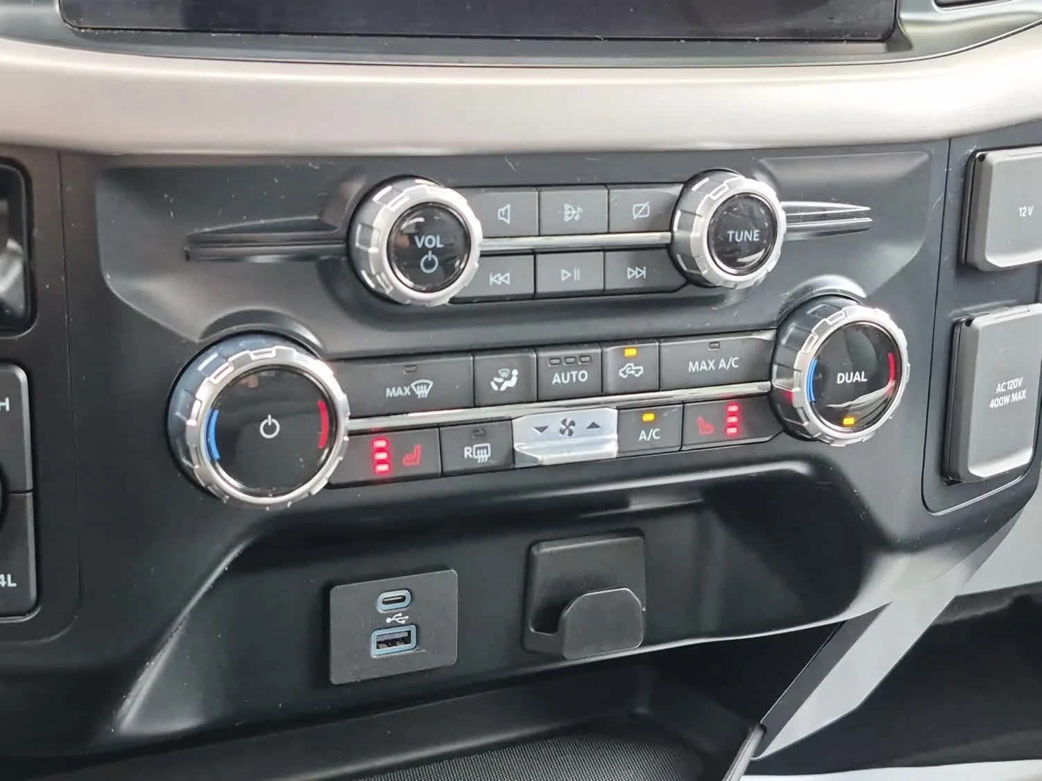 Used 2023 Carbonized Gray Ford XLT image 14