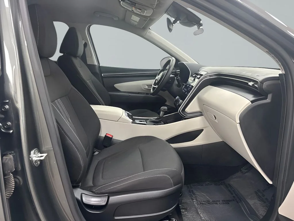 Used 2023 Gray Hyundai SEL image 12