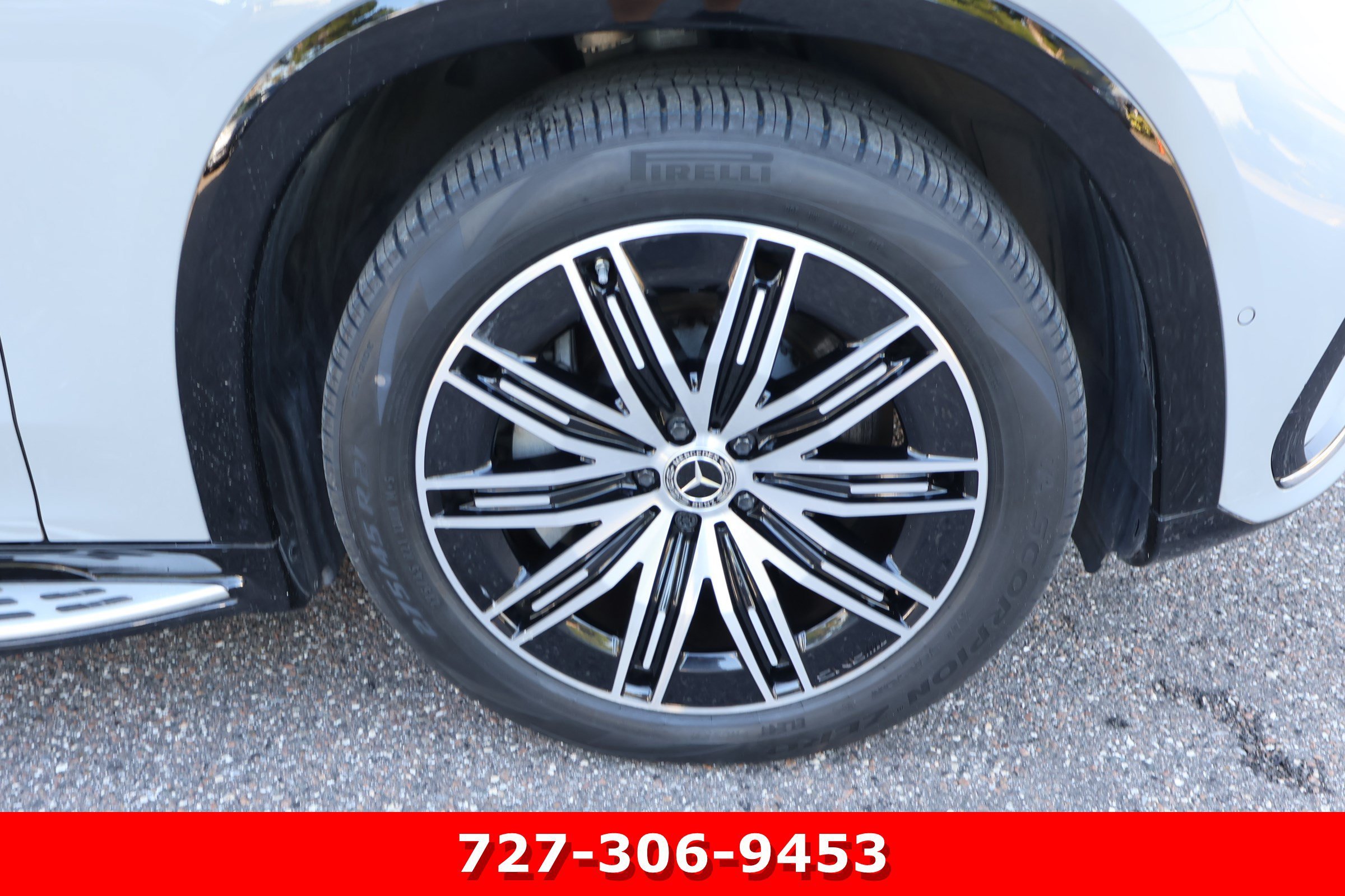 Certified Used 2023 MANUFAKTUR Alpine Gray Mercedes-Benz EQS 580 image 14