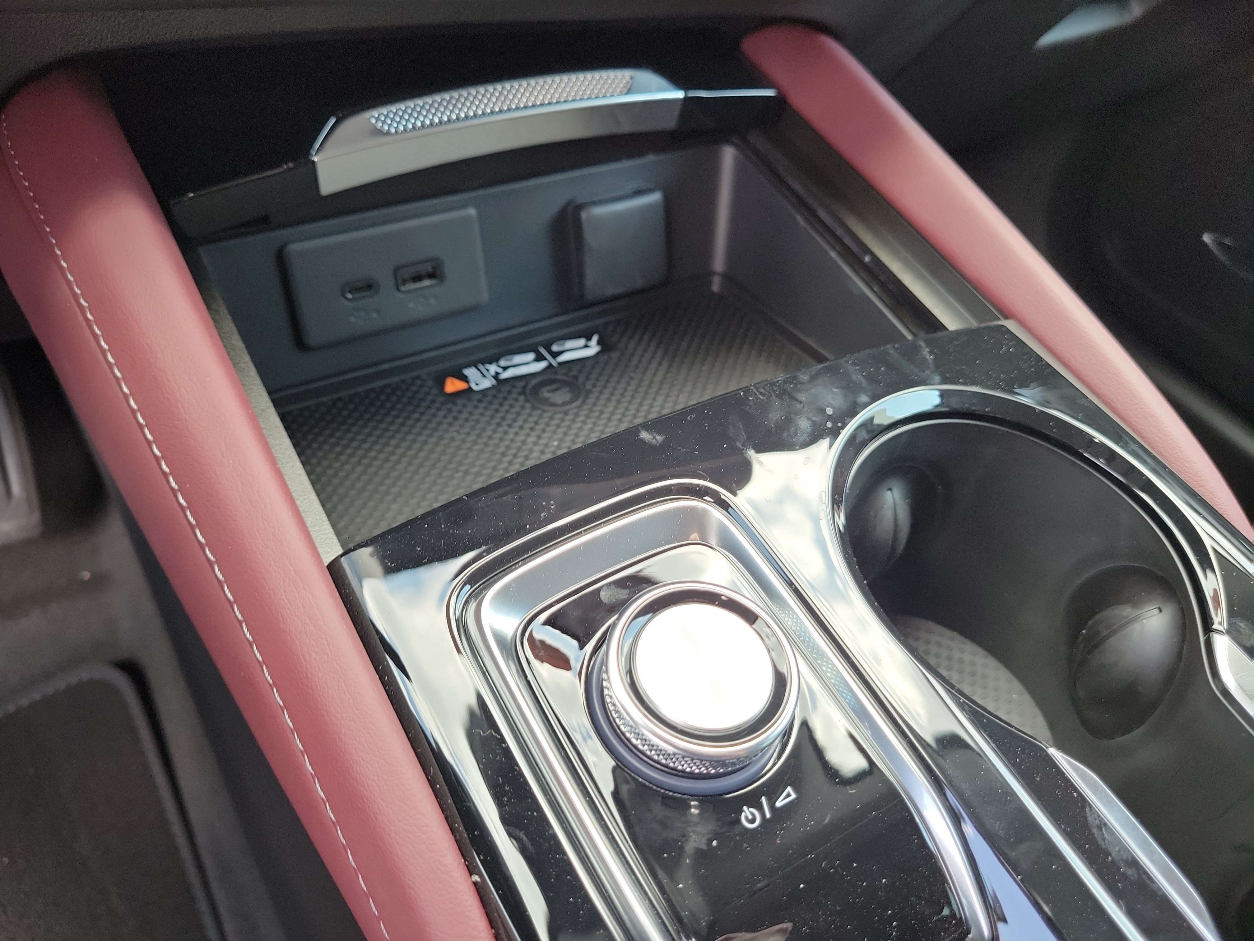 2026 Buick Envision Sport Touring - Photo 28