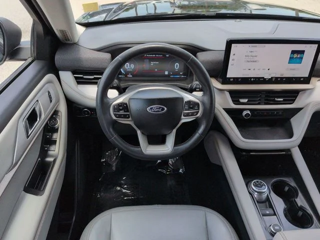 Certified Used 2025 Black Metallic Ford Active image 16