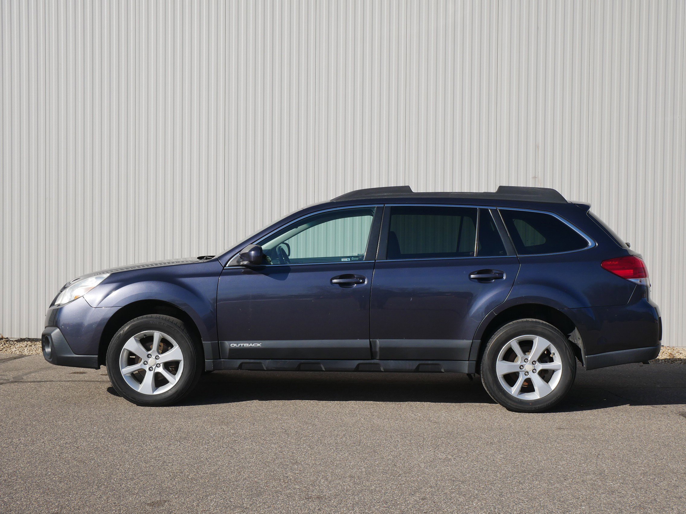 Used 2013 Subaru Outback Premium with VIN 4S4BRCCC1D3200939 for sale in Hastings, Minnesota