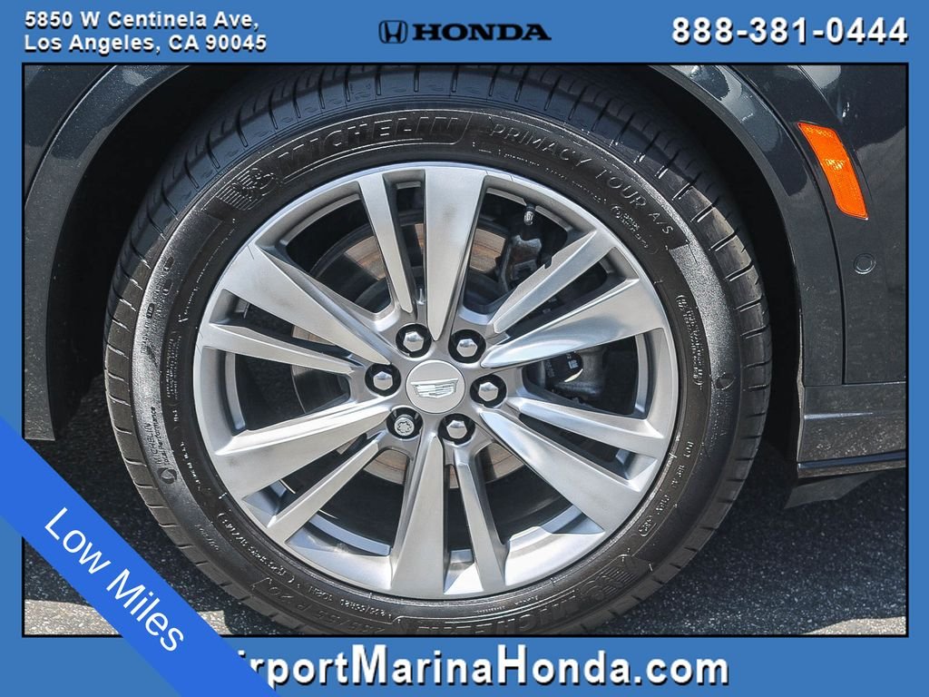 Used 2021 Wilder Metallic Cadillac Premium Luxury image 16