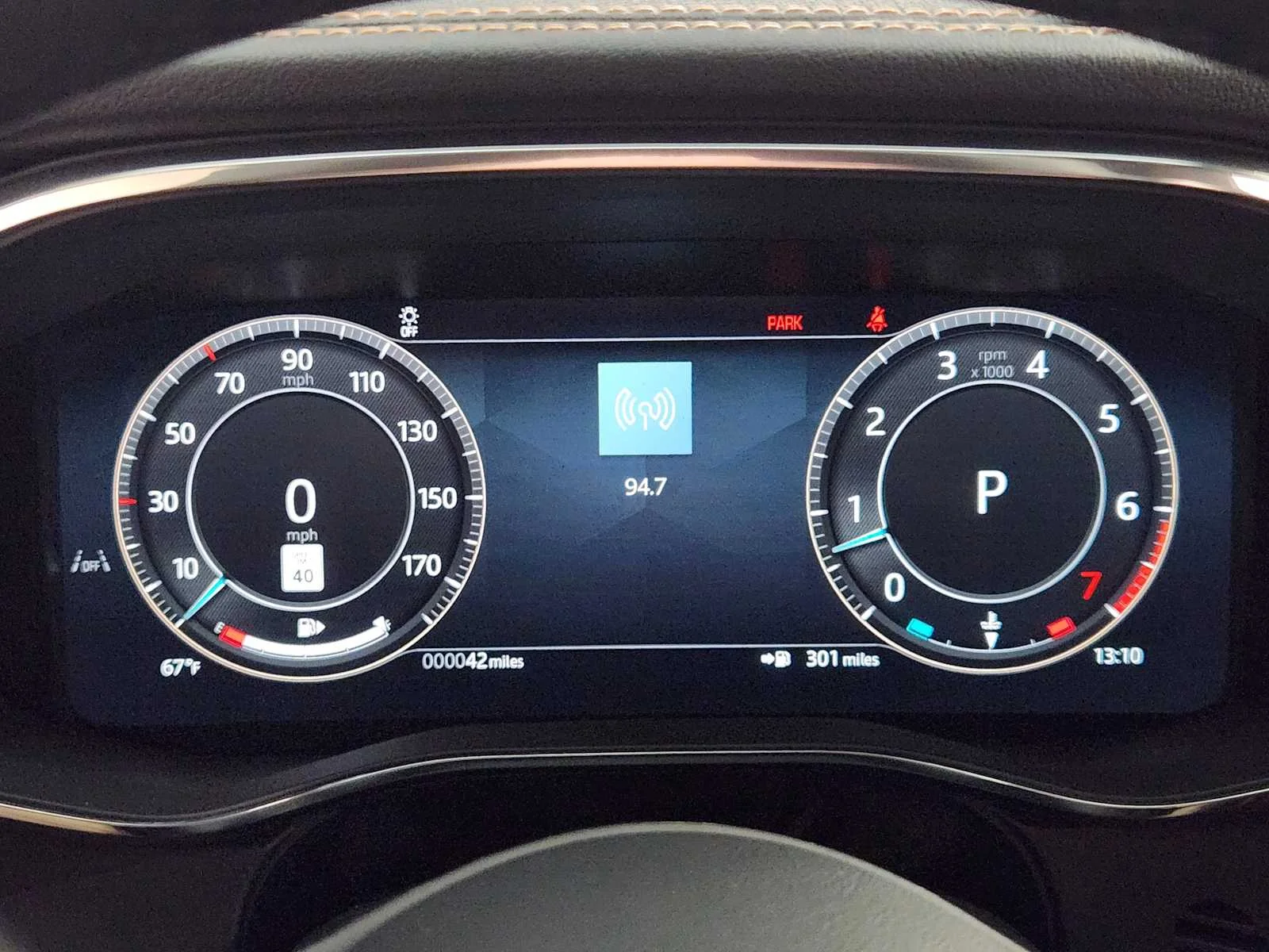 2026 Jaguar F-Pace R-Dynamic S - Photo 26