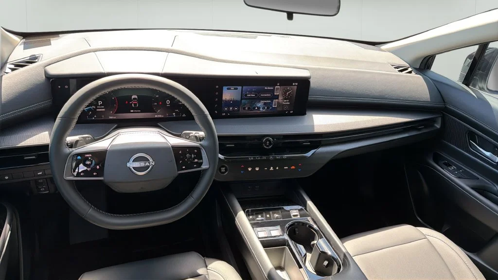 Used 2025 White Nissan SV image 20