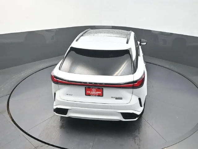 Used 2024 White Lexus 500h F SPORT Performance image 28