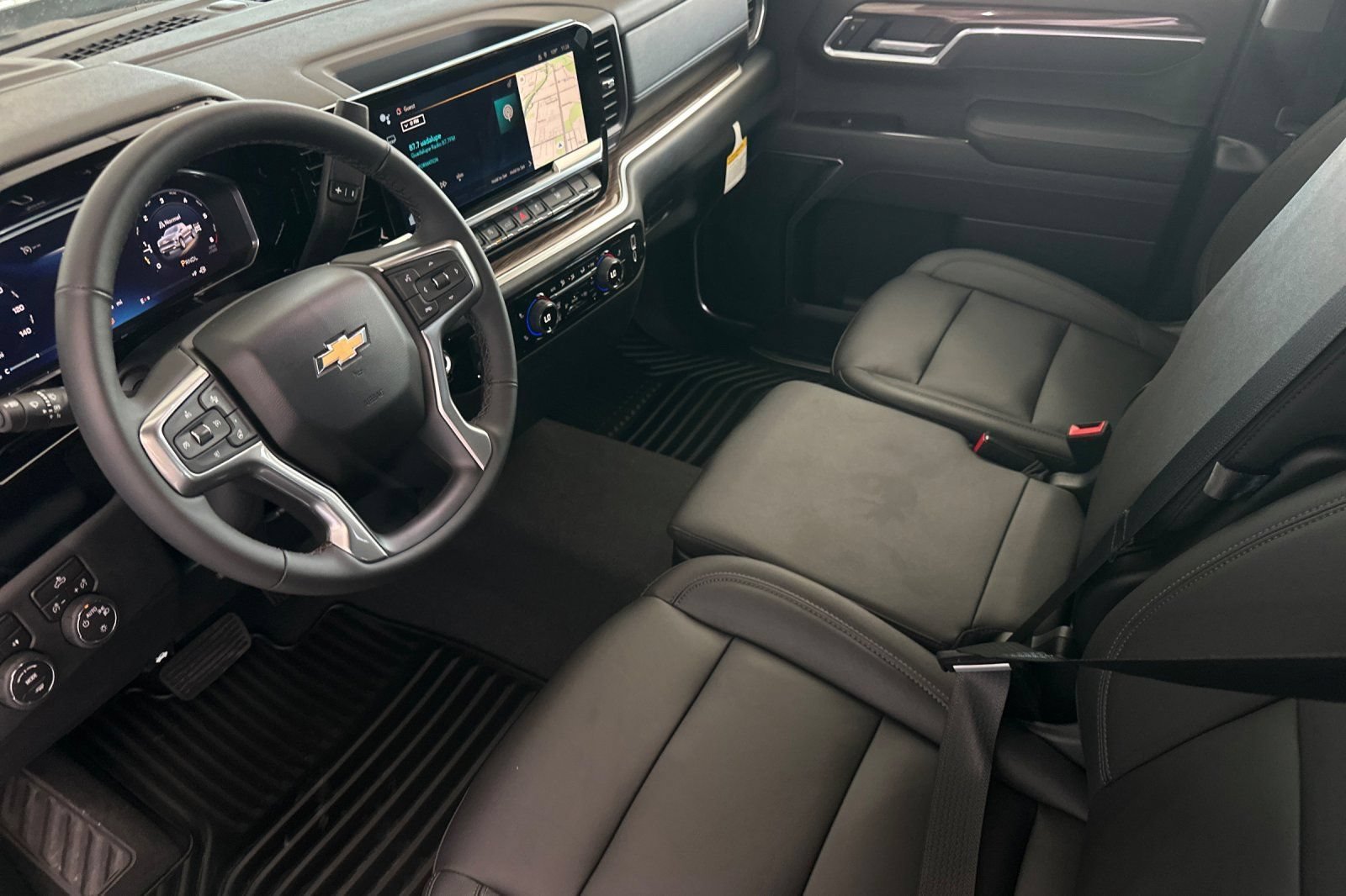 2026 Chevrolet Silverado 1500 LT - Photo 10