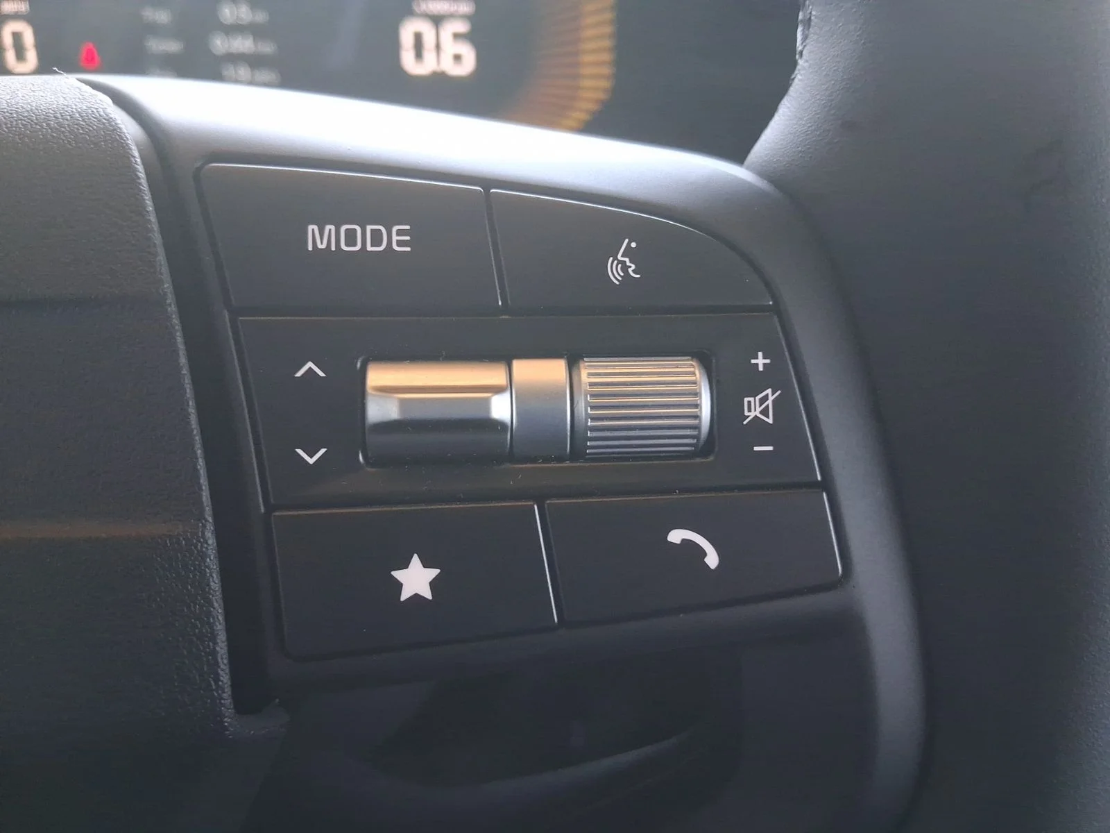New 2026 White Kia LX image 13
