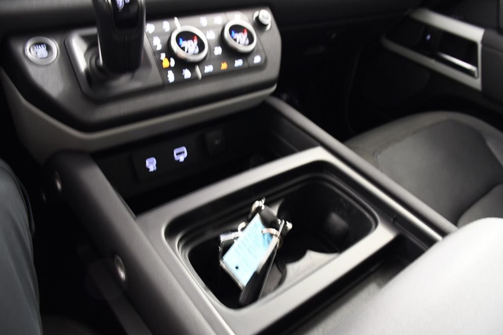 Used 2020 Indus Silver Metallic Land Rover First Edition image 34