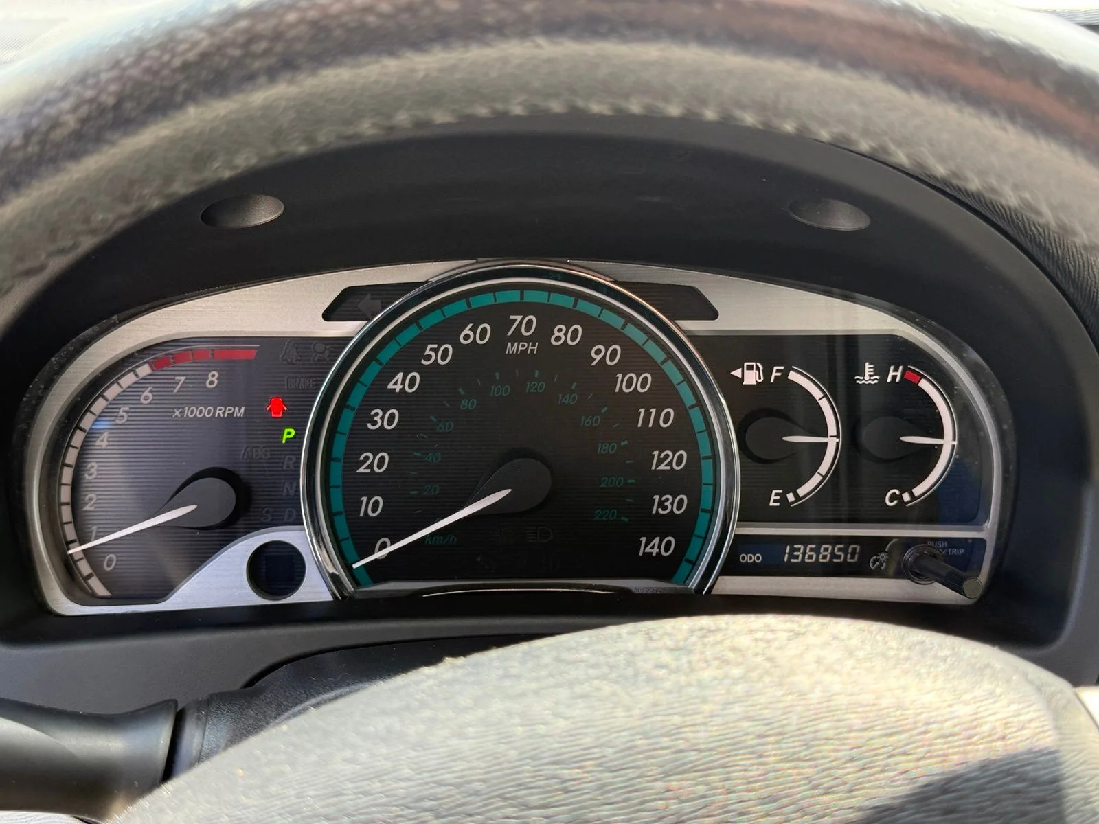 Used 2009 Red Toyota Base image 5