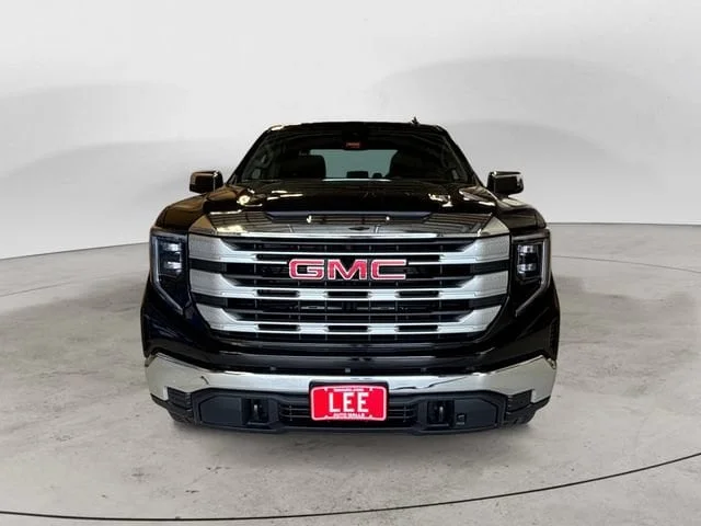 New 2026 Onyx Black GMC SLE image 9