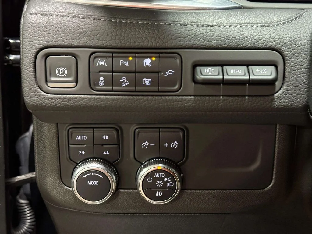 Used 2022 Black GMC Denali image 19