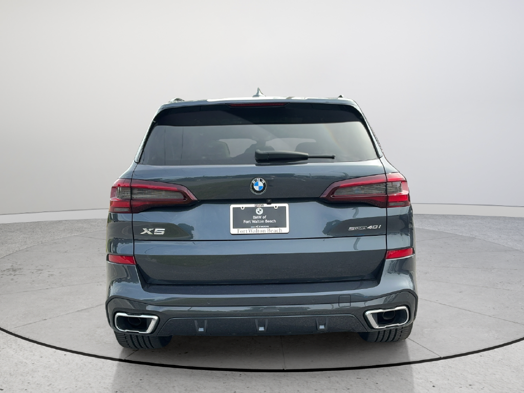 Used 2022 Gray BMW sDrive40i image 6