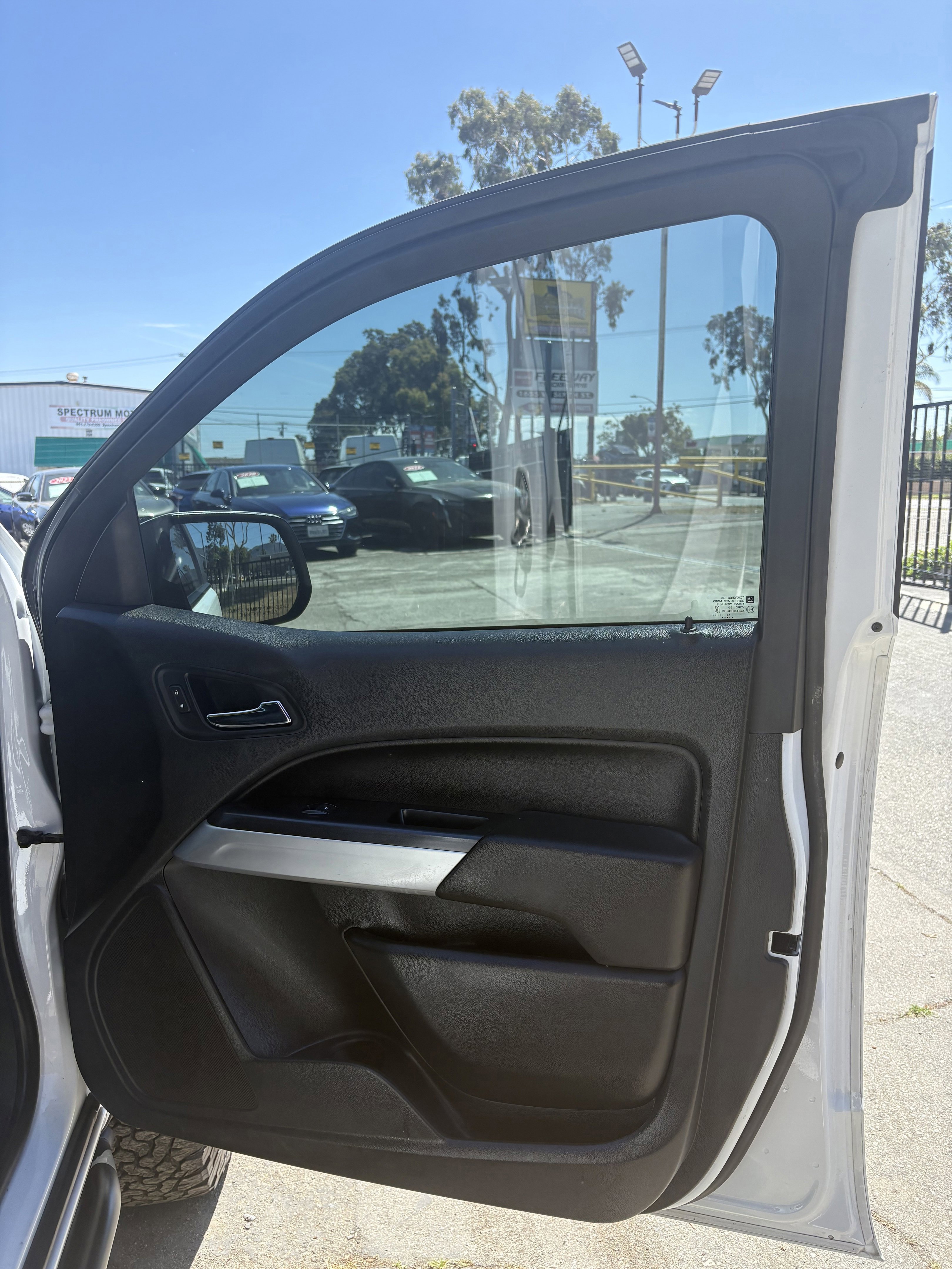 Used 2020 Summit White Chevrolet 4WD ZR2 image 14