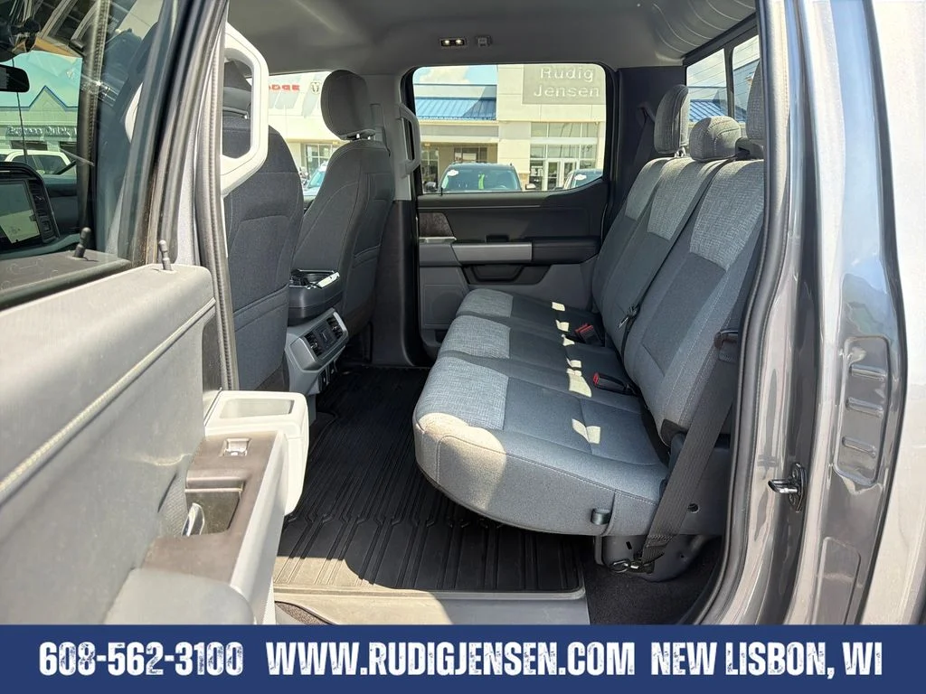 Used 2021 Gray Ford XLT image 24