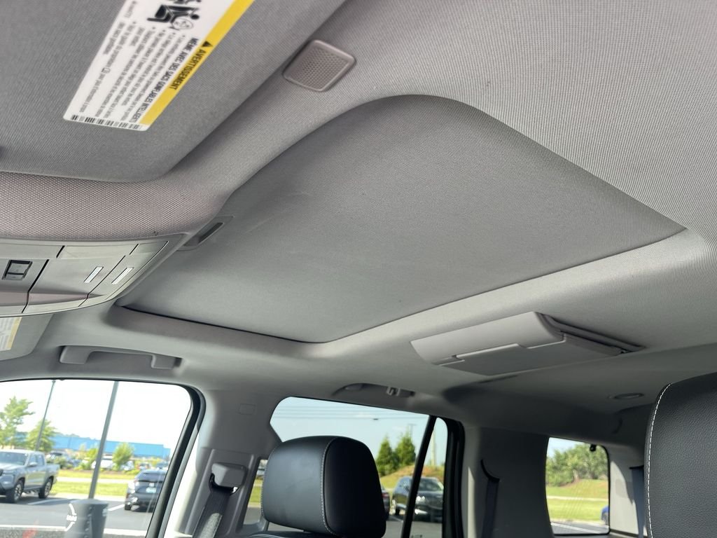Used 2020 Silver Chevrolet LT image 25