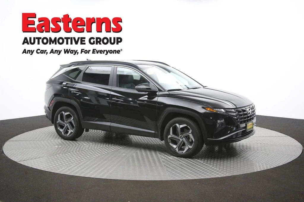 Used 2023 Black Hyundai SEL image 48