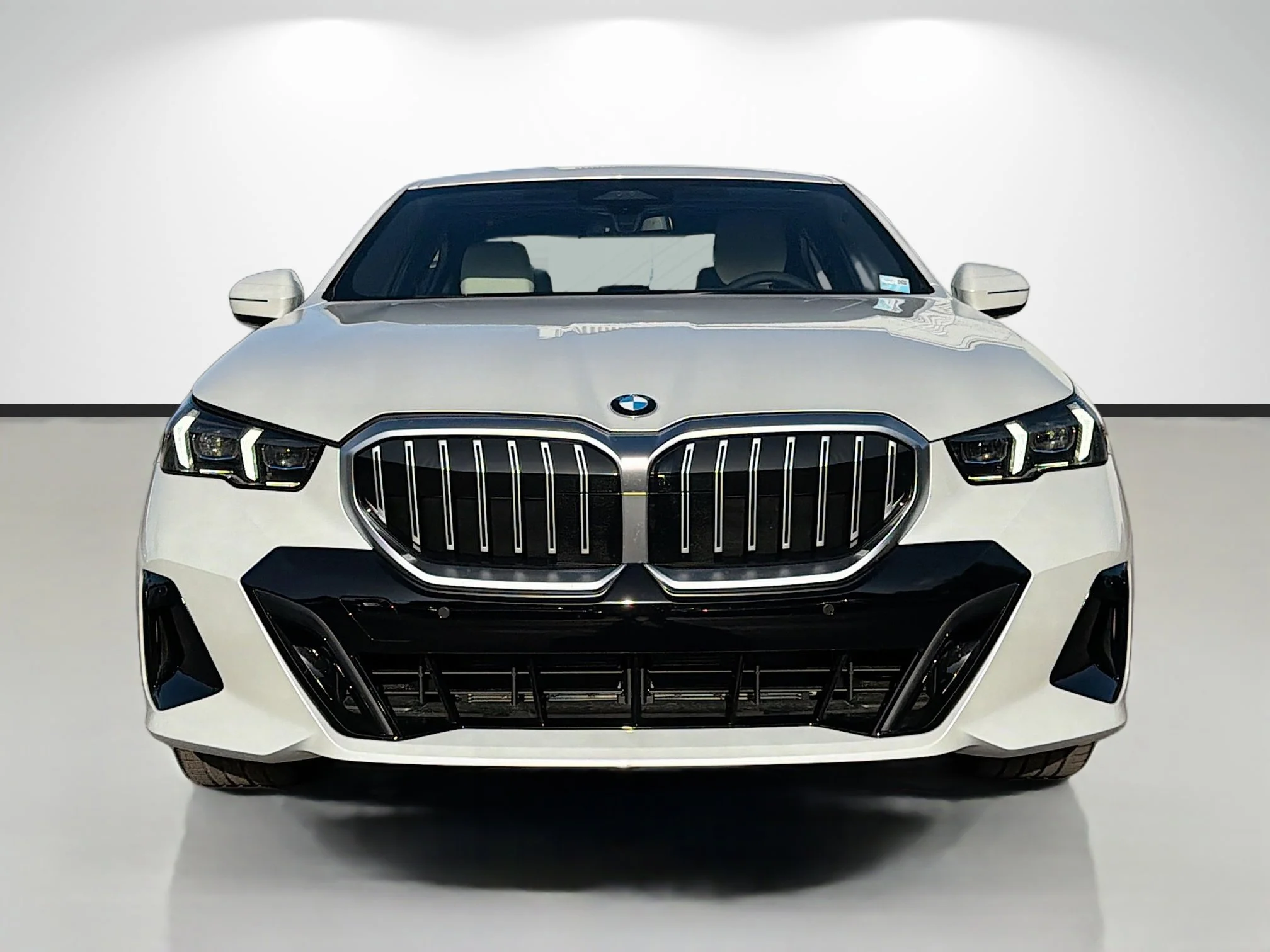 New 2027 Mineral White Metallic BMW 530i image 8