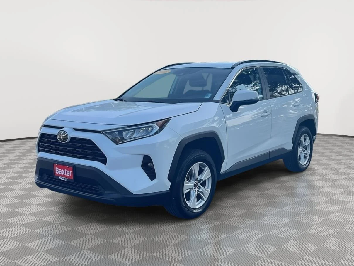 Used 2021 Super White Toyota XLE image 14