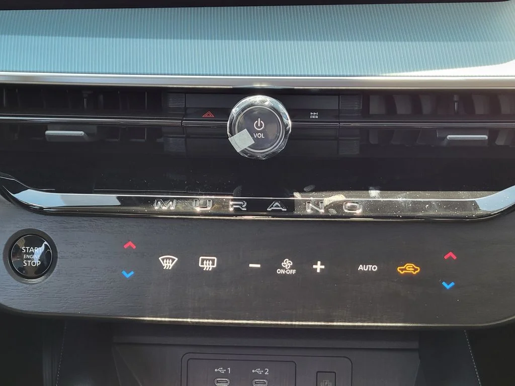 New 2026 Everest White Pearl TriCoat Nissan Platinum image 25