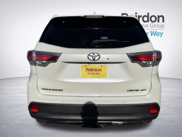 Used 2015 Blizzard Pearl Toyota Limited image 6