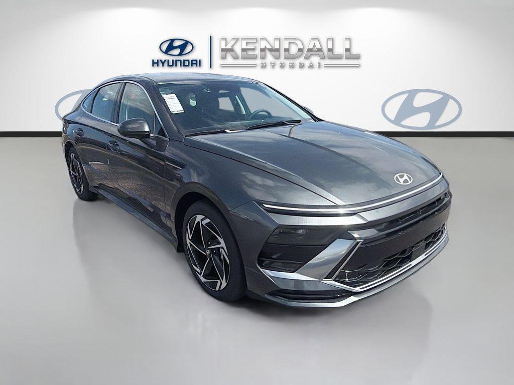 New 2026 Portofino Gray Hyundai SEL Sport image 1